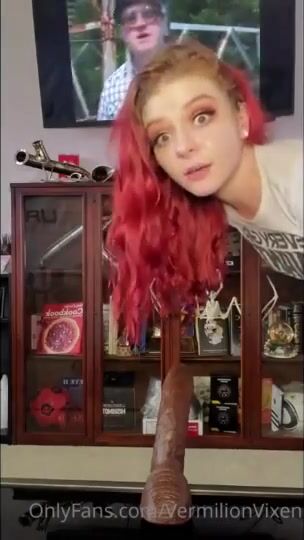 Vermilionvixen Riding Dildo